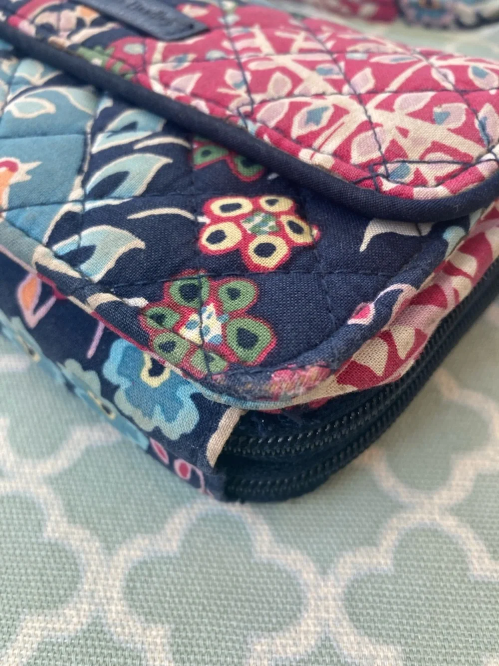 Vera Bradley Fox Forest All in One Crossbody Wallet RFID - Picture 7 of 13
